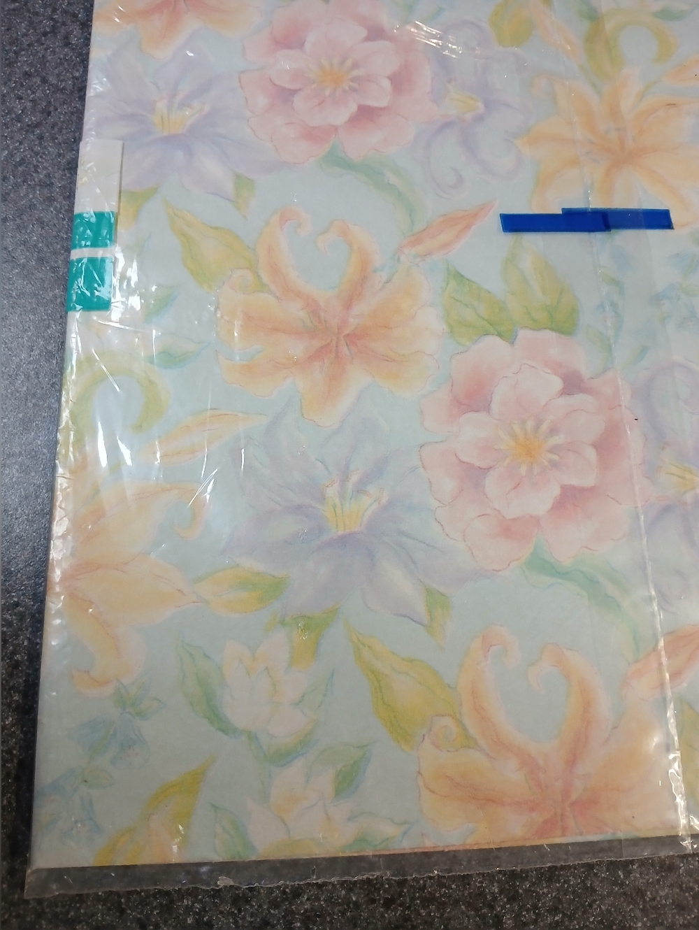 CLEO Pale Pastel Flowers Floral All-Ocassion Gift Wrap/Wrapping Paper VTG 80's - Picture 2 of 2
